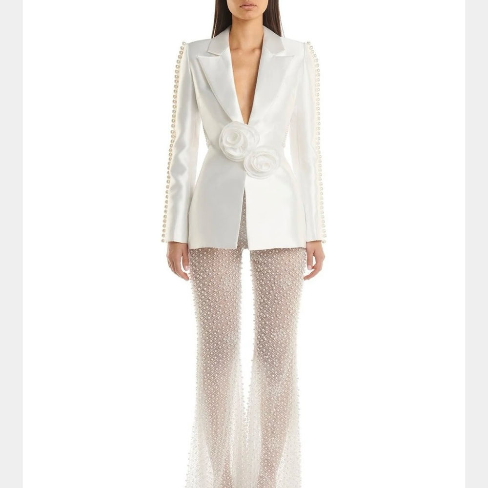 Elegant White Pearl-Embellished Set